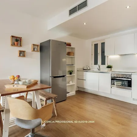 Ola Living Sant Antoni Market * برشلونة