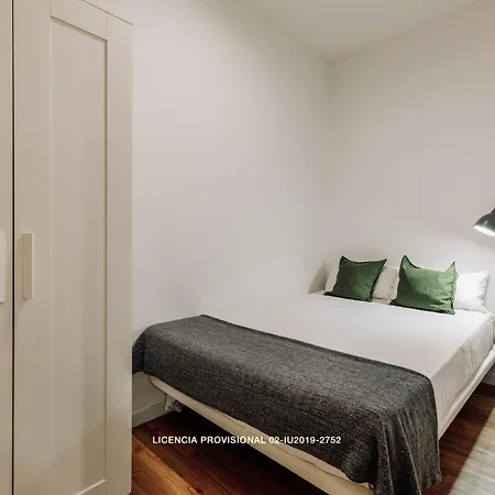 Ola Living Sant Antoni Market Apartment