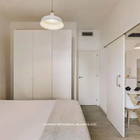 Ola Living Sant Antoni Market * Barcelona